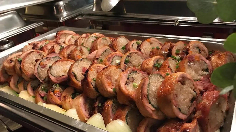 Cuisse de Poulet Farci Aux Riz Gluant